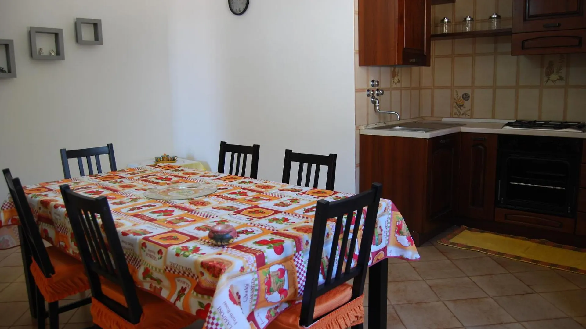 Le Case Di Gina Baglio Biro Apartment